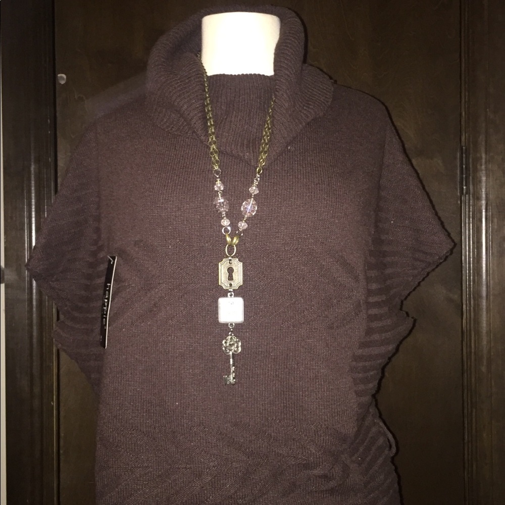 Brown Short Sleeve Sweater